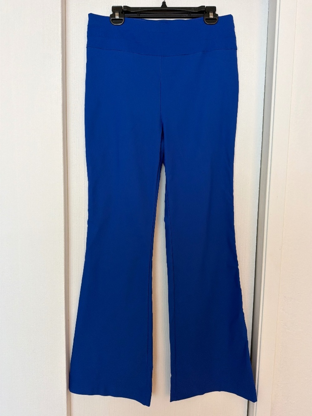 New York & Company Blue Pull Up Flare Pants – Size Medium – NWT